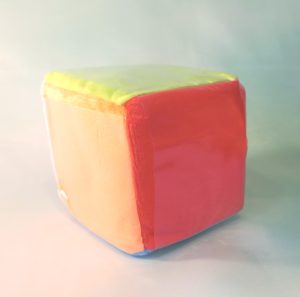 Täring (pehme, taskutega, erinevad värvid) - Image 2